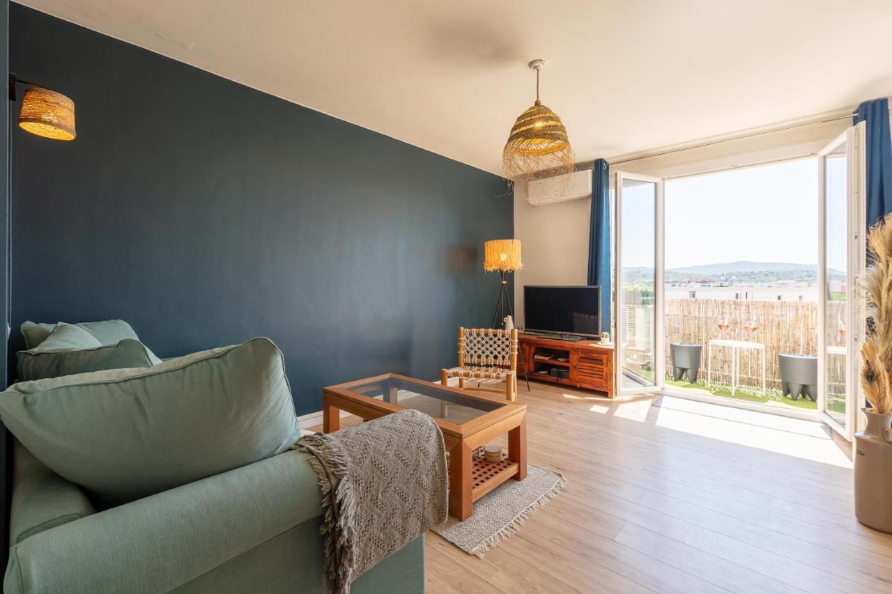 Le Blue Sea - Appt Classe 3 Etoiles A 650M De La Plage Le Lavandou Extérieur photo